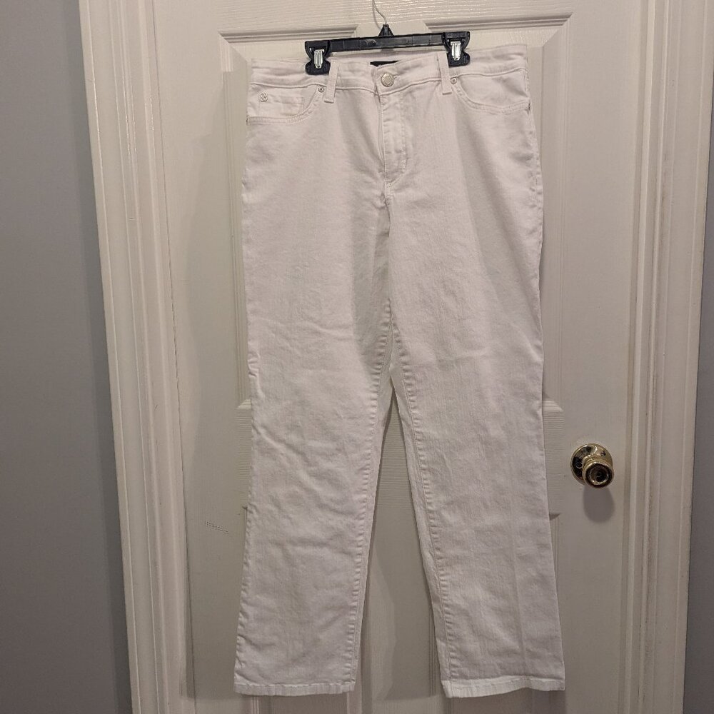 Bandolino white jeans - size 14